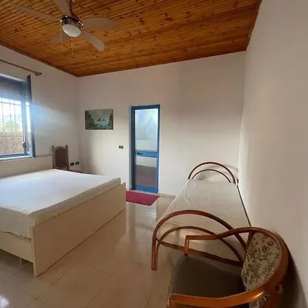 Gardenvilla Appartement Velipojë